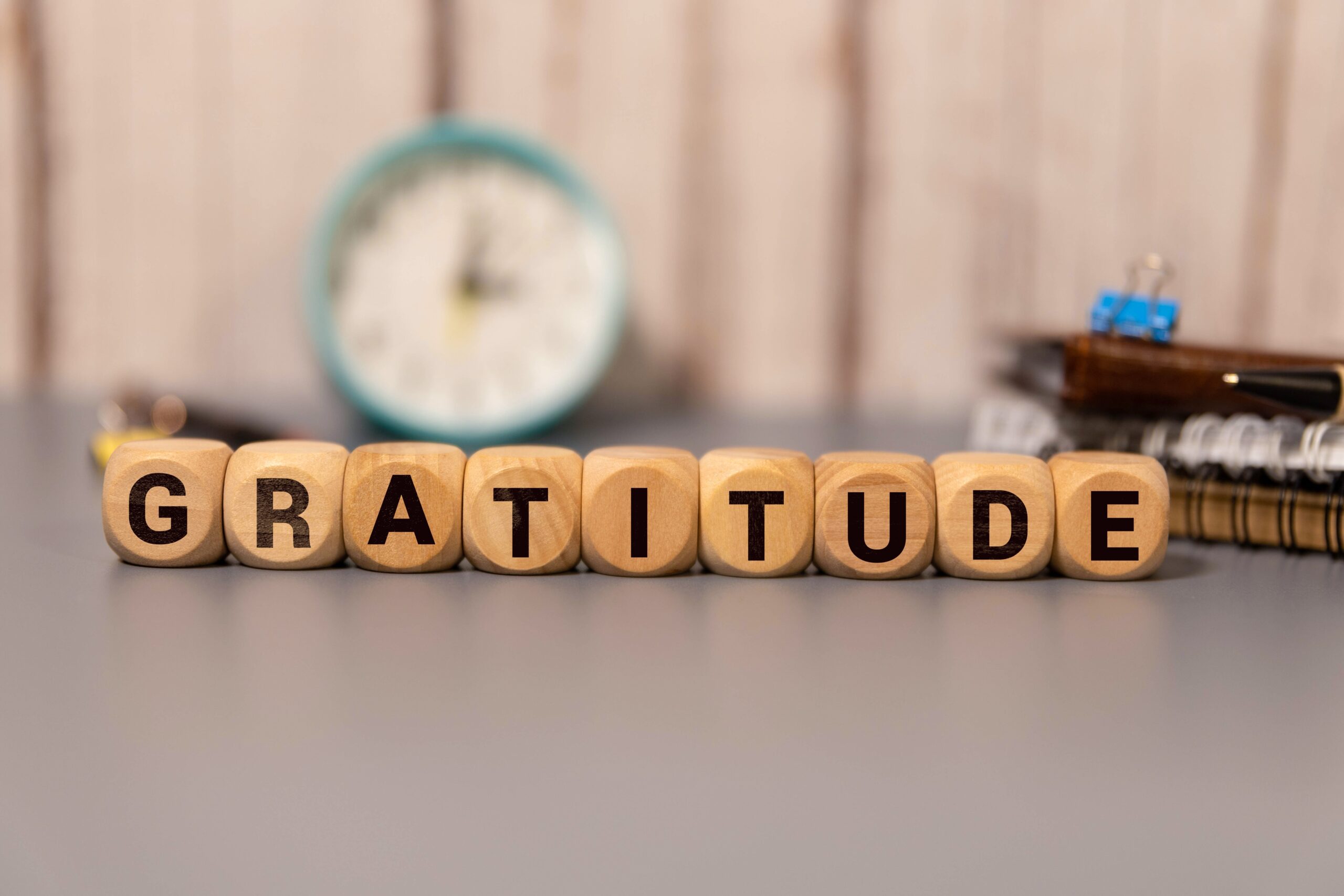 Why Genuine Gratitude Changes the Brain More Than Forced Positivity